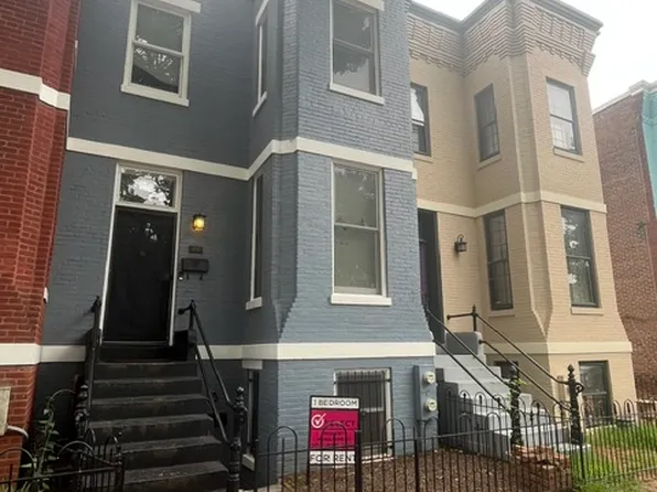 117 10th St NE #B, Washington, DC 20002
