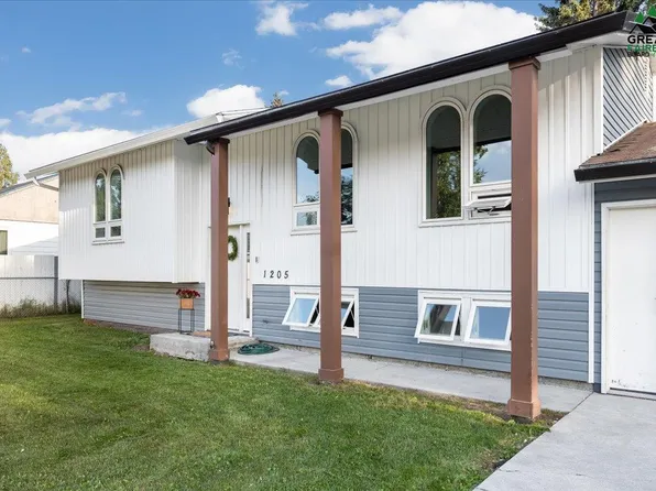 1205 Wild Rose Ave, Fairbanks, AK 99701