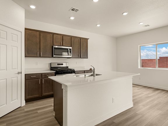 The breakfast bar makes the perfect space for a quick meal.