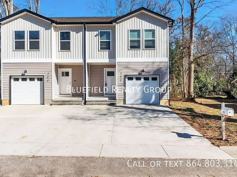 253 Woodruff St — Photo 3