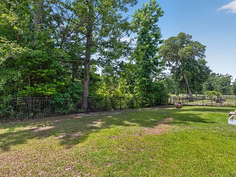 78 Triston Dr — Photo 21