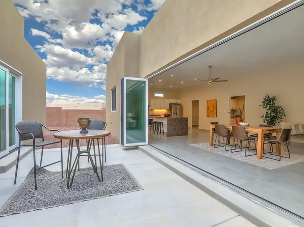 7919 Mauna Loa Drive Dr NW, Albuquerque, NM 87120