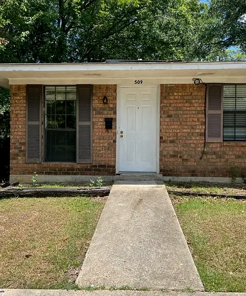 509 Vernon St — Photo 1