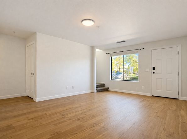 6315 N Saint Nicholas Cir Unit 58