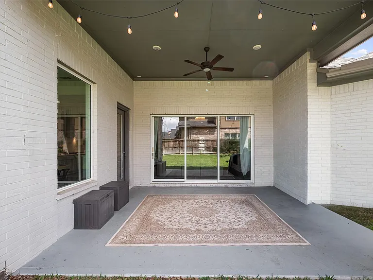 622 Platinum Stone Ln — Photo 34