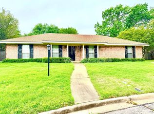 5740 Lakemont Dr, Waco, TX 76710