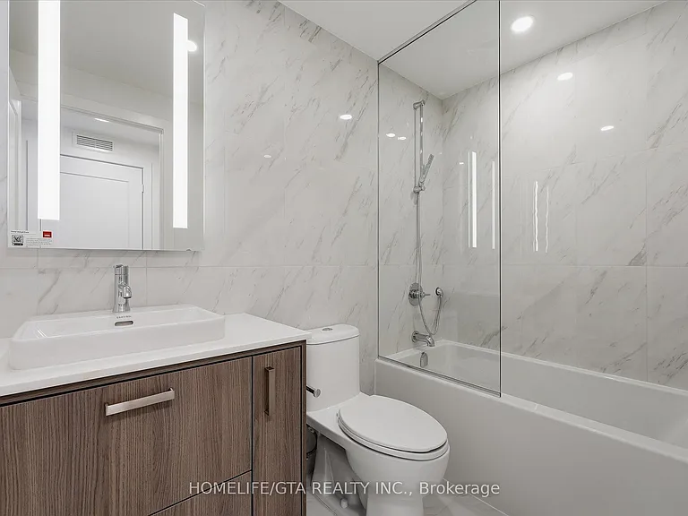 858 Dupont St #802 — Photo 11