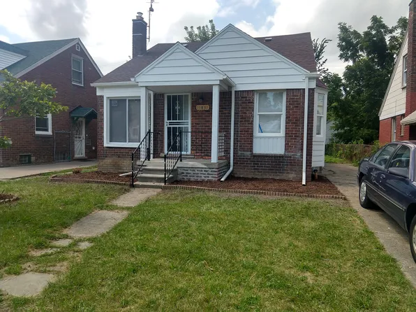 11831 Beaconsfield St, Grosse Pointe, MI 48224