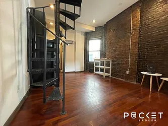 Rented by PocketBroker Inc