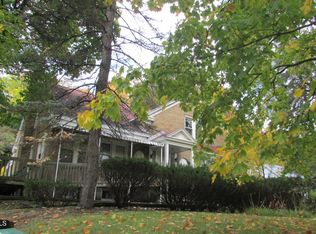 1026 New Loudon Rd, Cohoes, NY 12047