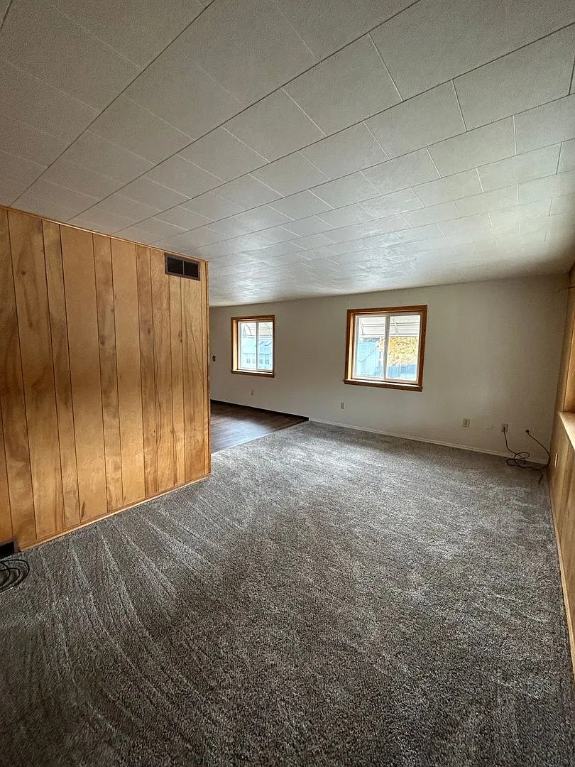616 Madison Street — Photo 2