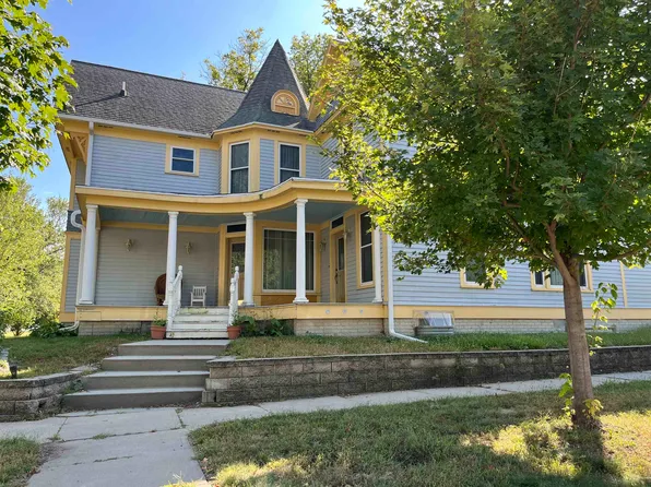 315 Hale Ave, Newman Grove, NE 68758