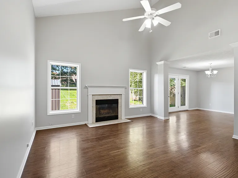 2560 Rockaway Pl — Photo 17