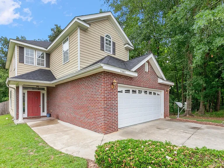 2602 Fenwood Ct — Photo 2