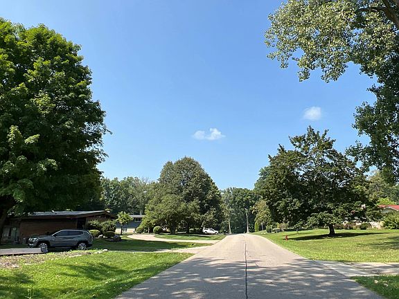 5th image of 4652 Patrick Rd