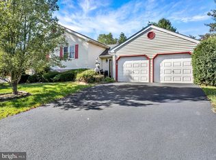 204 Charles Blvd, Sinking Spring, PA 19608