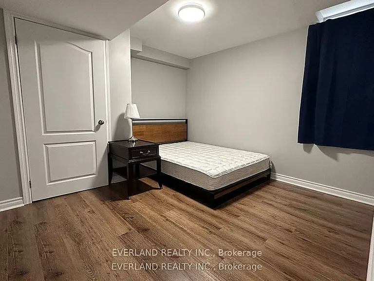 4 Shell Ct #BASEMENT — Photo 11