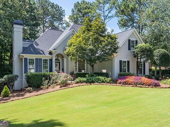 4th image of 1455 Natchez Way