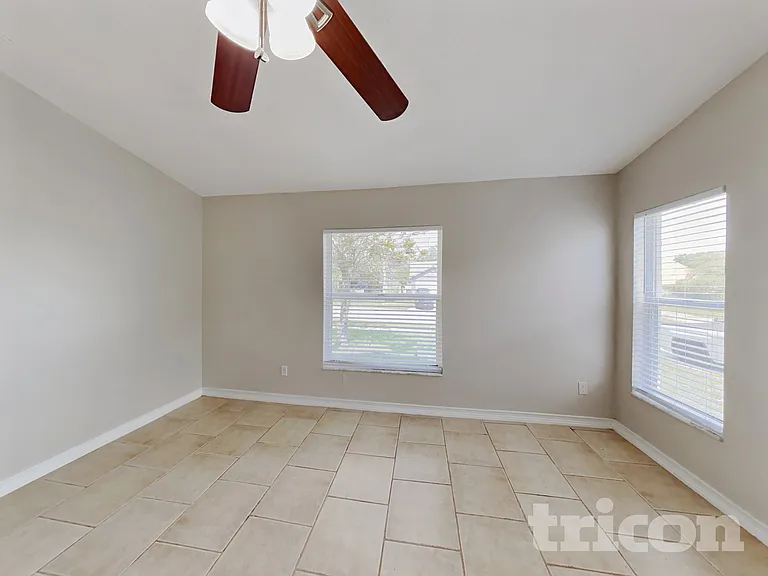 2810 Manor Hill Dr — Photo 7