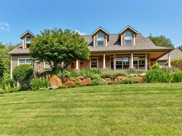 2495 Strawberry Farm St NE, Belmont, MI 49306