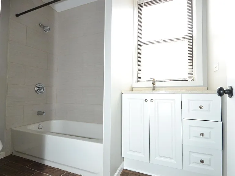 3324 S Halsted St #3 — Photo 6