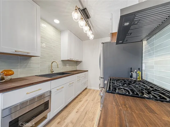 660 S Glassell St APT 54, Orange, CA 92866