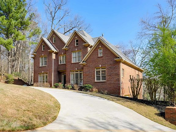 2nd image of 4982 Eagle Crest Rd