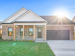 457 Friendly Ave, Nicholasville, KY 40356