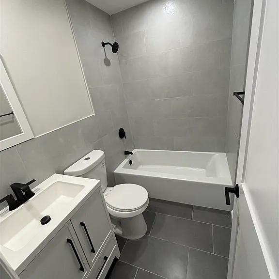16 Walnut St #44 — Photo 7