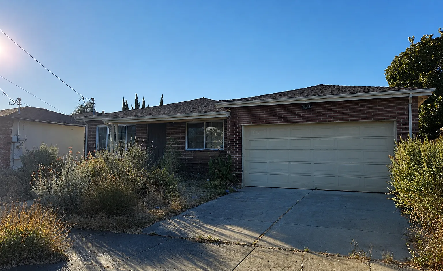 3 bed, 1040 sqft, $2,700 — Photo 3