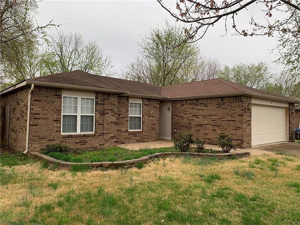 1st image of 36 Burnett Cir