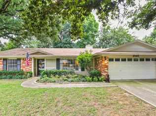 1545 Overlook Dr, Grapevine, TX 76051