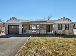 124 Beacon Road, Glenmont, NY