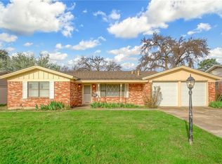 4708 Pine Ridge Ln, Fort Worth, TX 76123