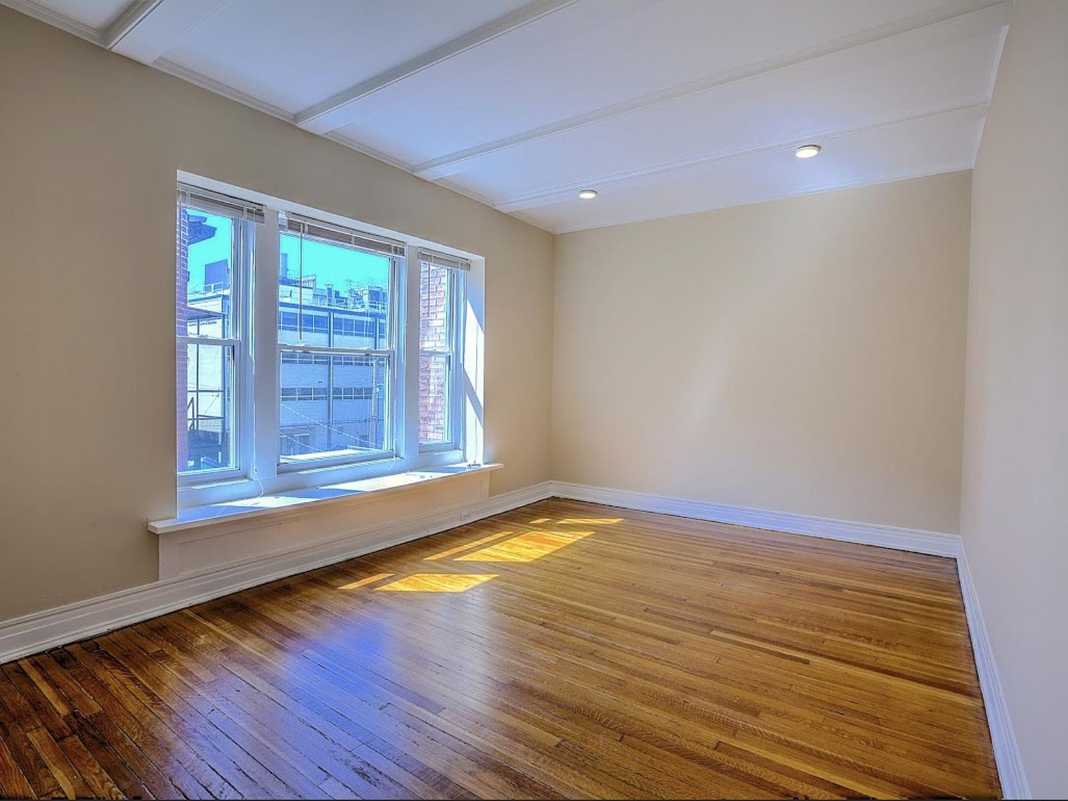 4502 Laclede Ave APT 2W, Saint Louis, MO 63108 Zillow