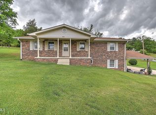 5950 Lone Star Rd, Kingsport, TN 37660