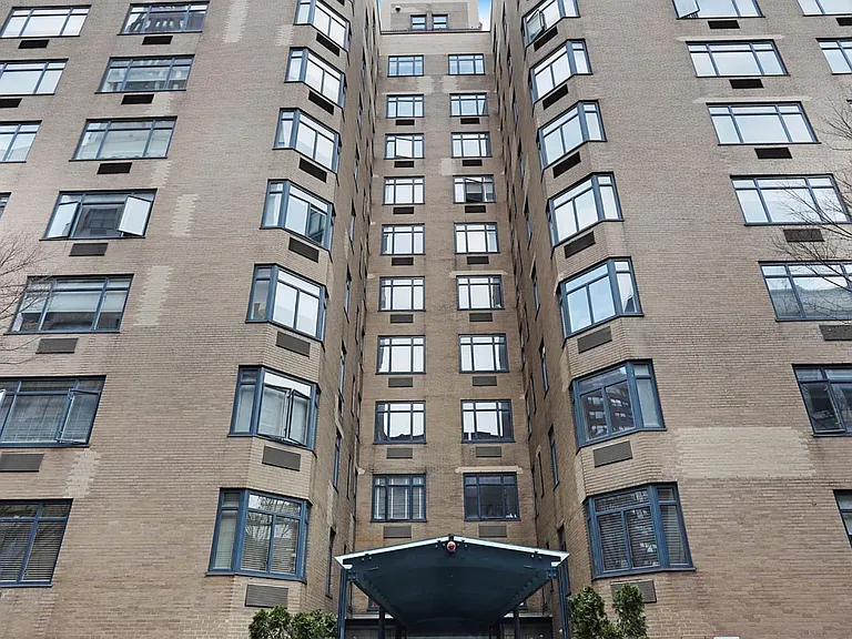 170 E 77th St #2A — Photo 14