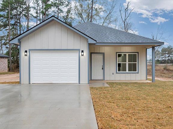 2nd image of 203 Mott Rd