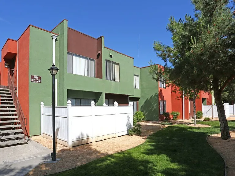 Hunter Place — Photo 15