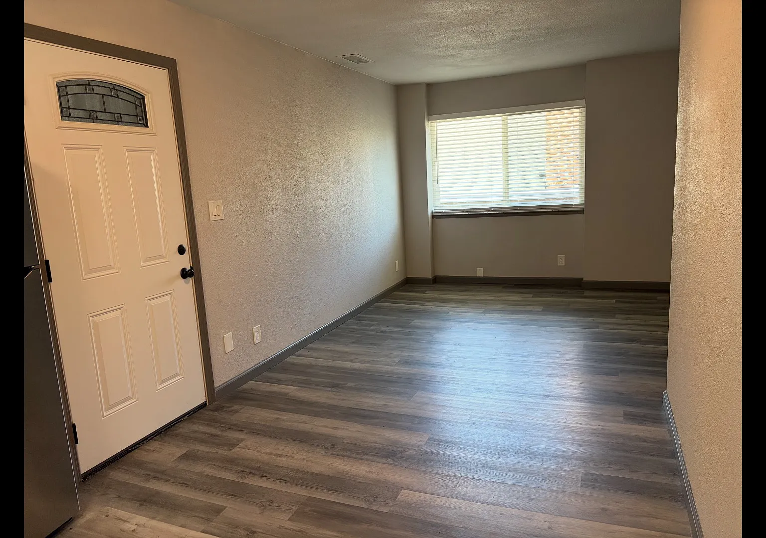 1023 W St - 2 — Photo 4