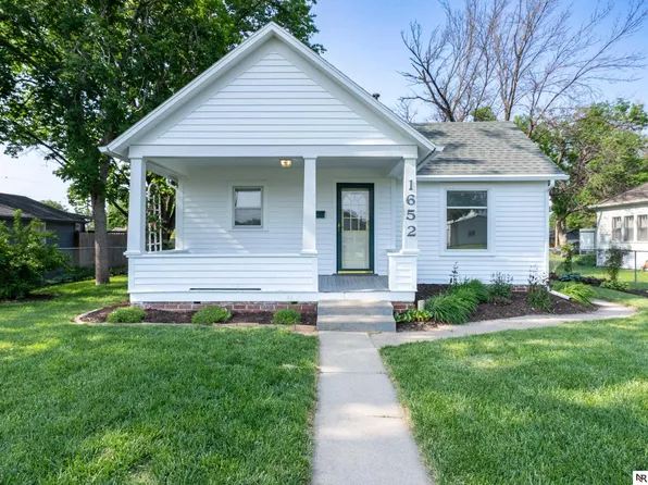 1652 Nebraska St, Blair, NE 68008