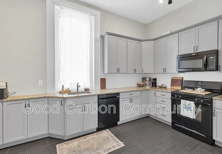 77 Linwood Ave #1 — Photo 22