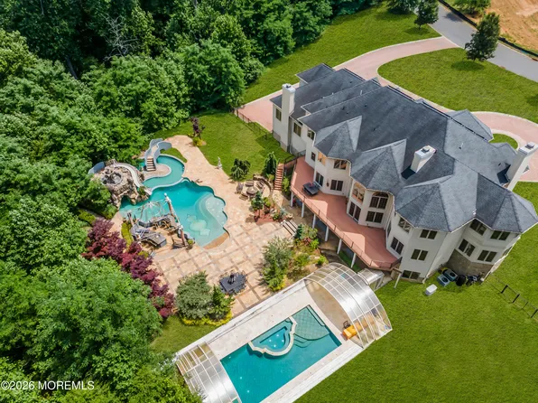 15 Embry Farm Road, Marlboro, NJ 07746