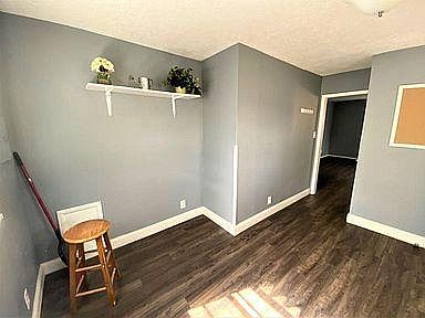 4th image of 3322 N Dequincy St