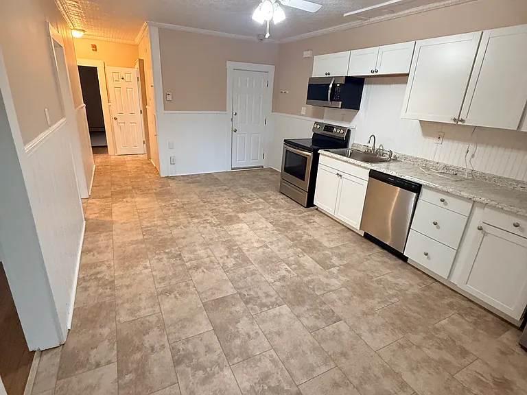122 Main Street Manville #2 — Photo 2