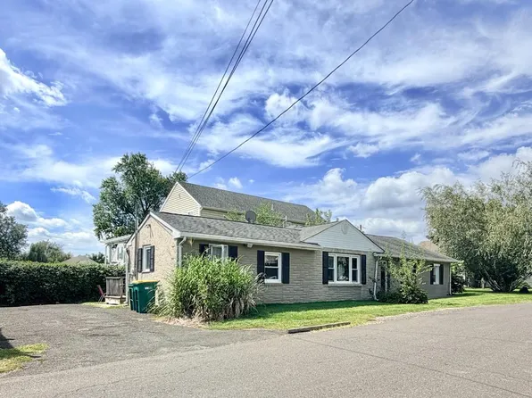 2565 Buffalo Ave, Feasterville Trevose, PA 19053