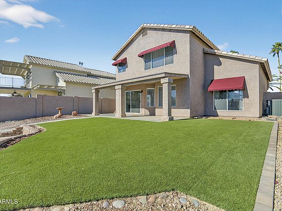 3rd image of 1363 E Butler Cir
