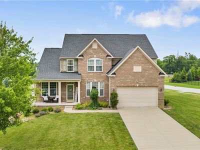 2979 Cloverhurst St NE, Canton, OH, 44721