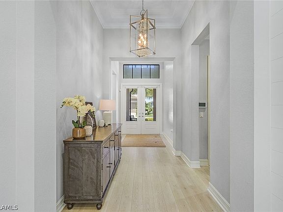 3rd image of 9348 Glenforest Dr