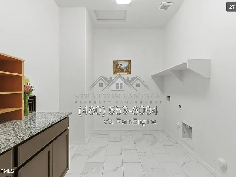 1083 E Holland Park Dr — Photo 27